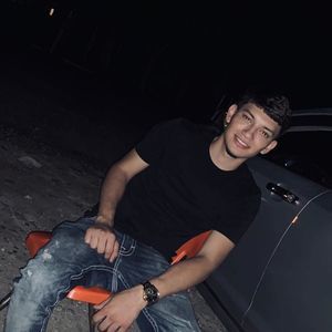 Meet your Posher, Jonathan